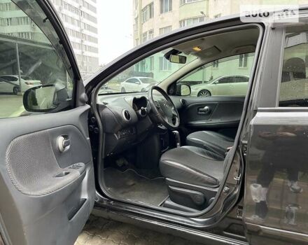 Чорний Ніссан Ноут, об'ємом двигуна 1.6 л та пробігом 230 тис. км за 6300 $, фото 4 на Automoto.ua