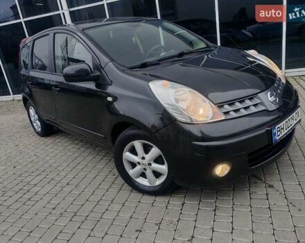 Черный Ниссан Ноут, объемом двигателя 1.39 л и пробегом 191 тыс. км за 4600 $, фото 3 на Automoto.ua