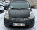 Чорний Ніссан Ноут, об'ємом двигуна 1.6 л та пробігом 288 тис. км за 5500 $, фото 1 на Automoto.ua