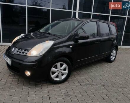 Черный Ниссан Ноут, объемом двигателя 1.39 л и пробегом 191 тыс. км за 4600 $, фото 5 на Automoto.ua