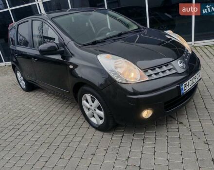 Черный Ниссан Ноут, объемом двигателя 1.39 л и пробегом 191 тыс. км за 4600 $, фото 6 на Automoto.ua