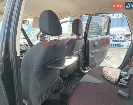 Чорний Ніссан Ноут, об'ємом двигуна 1.5 л та пробігом 261 тис. км за 4900 $, фото 4 на Automoto.ua
