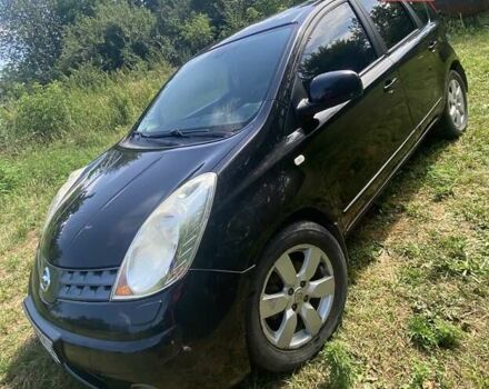 Черный Ниссан Ноут, объемом двигателя 1.6 л и пробегом 196 тыс. км за 6400 $, фото 4 на Automoto.ua