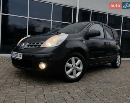 Черный Ниссан Ноут, объемом двигателя 1.39 л и пробегом 191 тыс. км за 4600 $, фото 7 на Automoto.ua