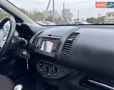 Ніссан Ноут 2009 у Звенигородка на Automoto.ua Чорний Ніссан Ноут, об'ємом двигуна 1.4 л та пробігом 250 тис. км за 5550 $, фото 42 на Automoto.ua