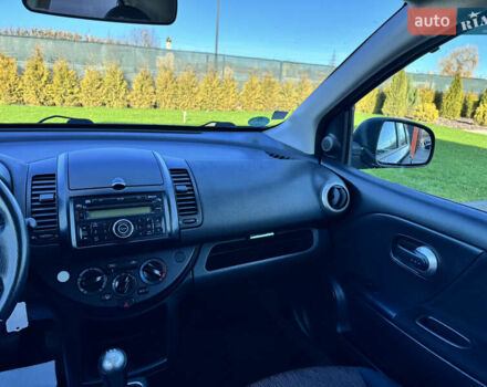 Черный Ниссан Ноут, объемом двигателя 1.39 л и пробегом 210 тыс. км за 6499 $, фото 29 на Automoto.ua