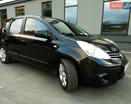 Черный Ниссан Ноут, объемом двигателя 1.46 л и пробегом 193 тыс. км за 6500 $, фото 2 на Automoto.ua