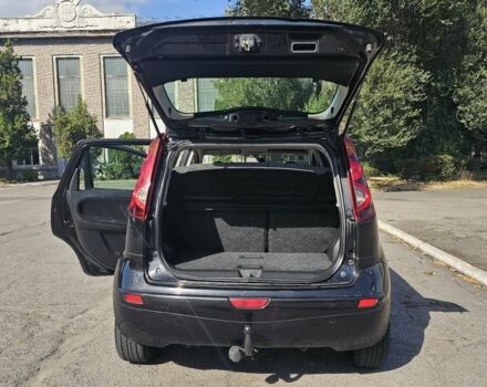 Чорний Ніссан Ноут, об'ємом двигуна 1.4 л та пробігом 180 тис. км за 6100 $, фото 8 на Automoto.ua
