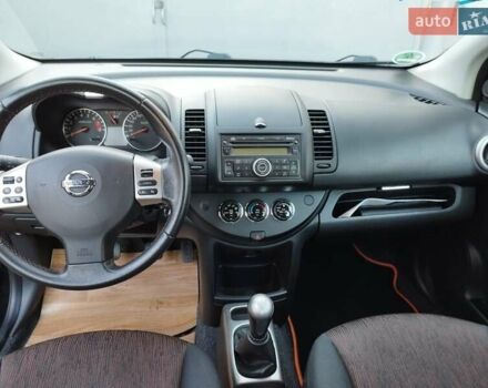 Черный Ниссан Ноут, объемом двигателя 1.4 л и пробегом 190 тыс. км за 6100 $, фото 9 на Automoto.ua