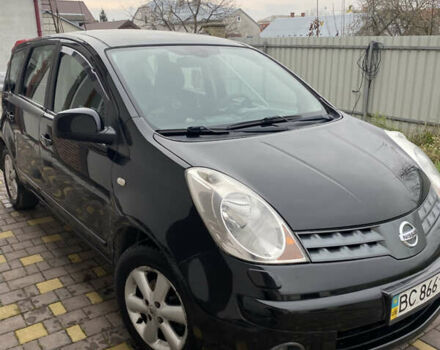 Чорний Ніссан Ноут, об'ємом двигуна 1.6 л та пробігом 120 тис. км за 5900 $, фото 7 на Automoto.ua