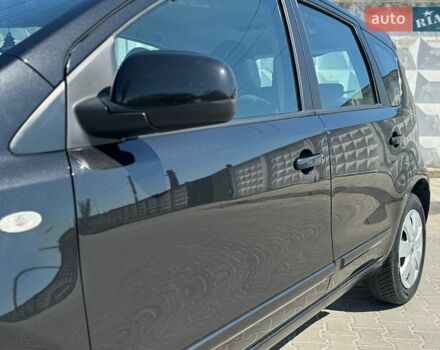 Черный Ниссан Ноут, объемом двигателя 1.4 л и пробегом 219 тыс. км за 5500 $, фото 4 на Automoto.ua