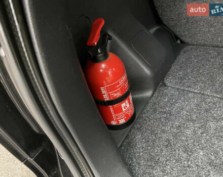 Черный Ниссан Ноут, объемом двигателя 1.4 л и пробегом 203 тыс. км за 5750 $, фото 17 на Automoto.ua