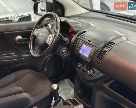 Чорний Ніссан Ноут, об'ємом двигуна 1.4 л та пробігом 125 тис. км за 7499 $, фото 17 на Automoto.ua