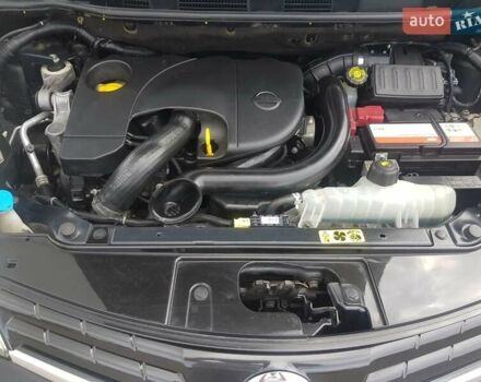 Черный Ниссан Ноут, объемом двигателя 1.5 л и пробегом 212 тыс. км за 6900 $, фото 4 на Automoto.ua