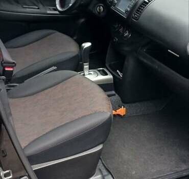 Черный Ниссан Ноут, объемом двигателя 1.6 л и пробегом 178 тыс. км за 7350 $, фото 2 на Automoto.ua