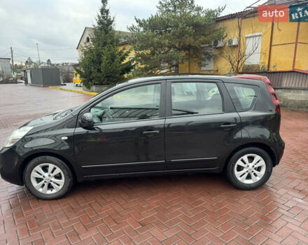 Черный Ниссан Ноут, объемом двигателя 1.6 л и пробегом 237 тыс. км за 7700 $, фото 1 на Automoto.ua