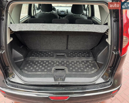 Черный Ниссан Ноут, объемом двигателя 1.6 л и пробегом 237 тыс. км за 7700 $, фото 10 на Automoto.ua