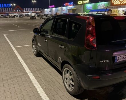Черный Ниссан Ноут, объемом двигателя 1.6 л и пробегом 165 тыс. км за 8000 $, фото 4 на Automoto.ua