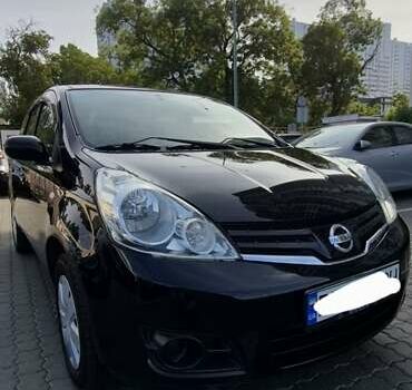 Черный Ниссан Ноут, объемом двигателя 1.5 л и пробегом 75 тыс. км за 7200 $, фото 2 на Automoto.ua