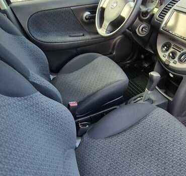 Черный Ниссан Ноут, объемом двигателя 1.5 л и пробегом 75 тыс. км за 7200 $, фото 23 на Automoto.ua