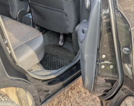 Чорний Ніссан Ноут, об'ємом двигуна 1.4 л та пробігом 127 тис. км за 6614 $, фото 2 на Automoto.ua