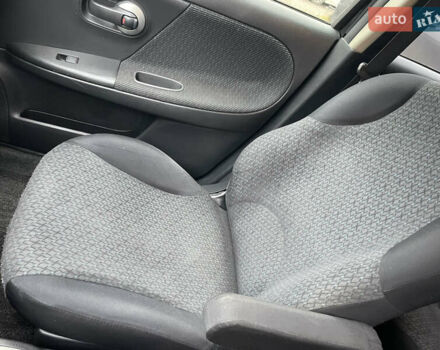 Черный Ниссан Ноут, объемом двигателя 1.5 л и пробегом 80 тыс. км за 7500 $, фото 23 на Automoto.ua