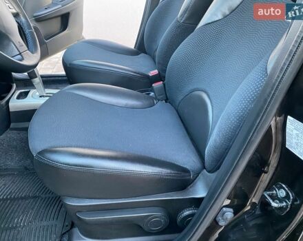 Чорний Ніссан Ноут, об'ємом двигуна 1.6 л та пробігом 140 тис. км за 7990 $, фото 15 на Automoto.ua