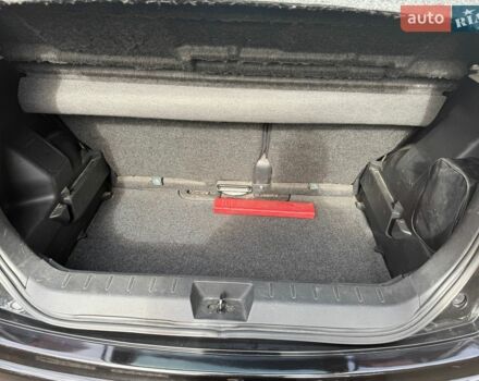 Черный Ниссан Ноут, объемом двигателя 1.6 л и пробегом 153 тыс. км за 7900 $, фото 38 на Automoto.ua