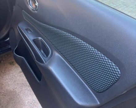 Черный Ниссан Ноут, объемом двигателя 1.2 л и пробегом 60 тыс. км за 7800 $, фото 7 на Automoto.ua