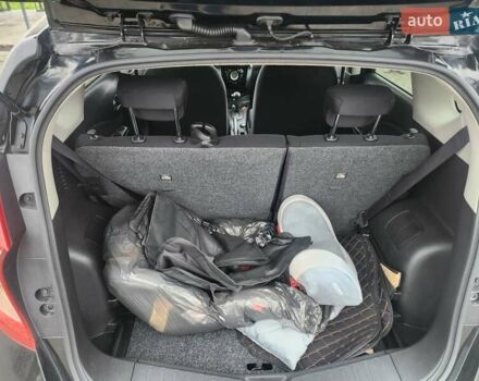 Чорний Ніссан Ноут, об'ємом двигуна 1.2 л та пробігом 60 тис. км за 7950 $, фото 18 на Automoto.ua