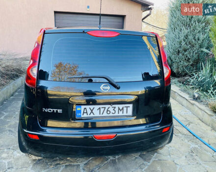 Черный Ниссан Ноут, объемом двигателя 1.6 л и пробегом 82 тыс. км за 7300 $, фото 5 на Automoto.ua