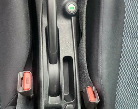 Чорний Ніссан Ноут, об'ємом двигуна 1.2 л та пробігом 60 тис. км за 7950 $, фото 27 на Automoto.ua