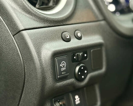 Черный Ниссан Ноут, объемом двигателя 1.46 л и пробегом 177 тыс. км за 7999 $, фото 14 на Automoto.ua