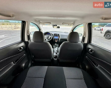 Чорний Ніссан Ноут, об'ємом двигуна 1.2 л та пробігом 89 тис. км за 10100 $, фото 24 на Automoto.ua