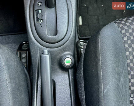 Чорний Ніссан Ноут, об'ємом двигуна 1.2 л та пробігом 89 тис. км за 10100 $, фото 16 на Automoto.ua