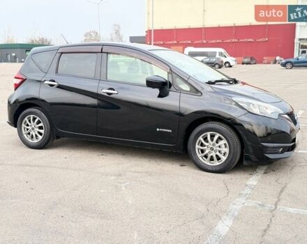 Чорний Ніссан Ноут, об'ємом двигуна 1.2 л та пробігом 39 тис. км за 10950 $, фото 2 на Automoto.ua