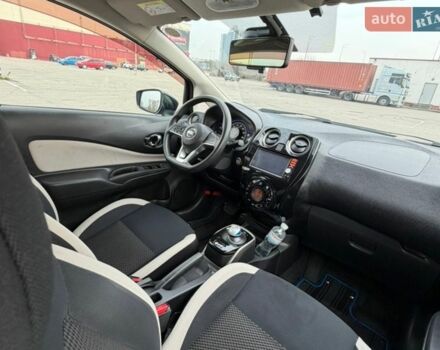 Чорний Ніссан Ноут, об'ємом двигуна 1.2 л та пробігом 39 тис. км за 10950 $, фото 11 на Automoto.ua