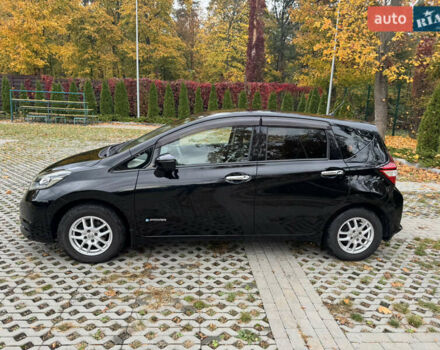 Чорний Ніссан Ноут, об'ємом двигуна 1.2 л та пробігом 57 тис. км за 12200 $, фото 3 на Automoto.ua