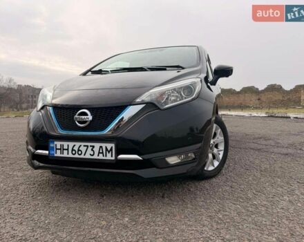 Черный Ниссан Ноут, объемом двигателя 1.2 л и пробегом 37 тыс. км за 11799 $, фото 7 на Automoto.ua