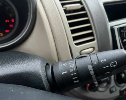 Чорний Ніссан Ноут, об'ємом двигуна 1.6 л та пробігом 315 тис. км за 4700 $, фото 13 на Automoto.ua