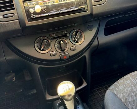 Чорний Ніссан Ноут, об'ємом двигуна 1.4 л та пробігом 150 тис. км за 4999 $, фото 7 на Automoto.ua