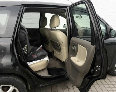 Чорний Ніссан Ноут, об'ємом двигуна 1.6 л та пробігом 315 тис. км за 4700 $, фото 6 на Automoto.ua