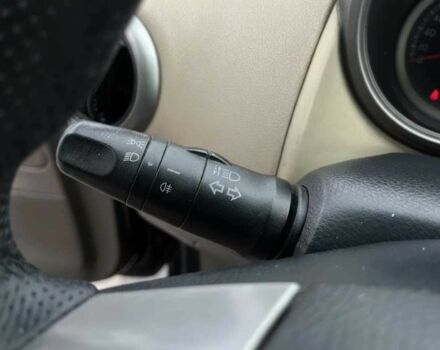 Чорний Ніссан Ноут, об'ємом двигуна 1.6 л та пробігом 315 тис. км за 4700 $, фото 14 на Automoto.ua