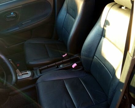 Черный Ниссан Ноут, объемом двигателя 1.5 л и пробегом 147 тыс. км за 6500 $, фото 4 на Automoto.ua