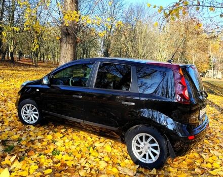 Черный Ниссан Ноут, объемом двигателя 1.4 л и пробегом 175 тыс. км за 6700 $, фото 1 на Automoto.ua