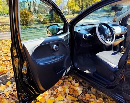 Черный Ниссан Ноут, объемом двигателя 1.4 л и пробегом 175 тыс. км за 6700 $, фото 4 на Automoto.ua