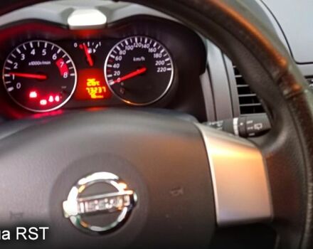 Черный Ниссан Ноут, объемом двигателя 1.6 л и пробегом 72 тыс. км за 9200 $, фото 4 на Automoto.ua