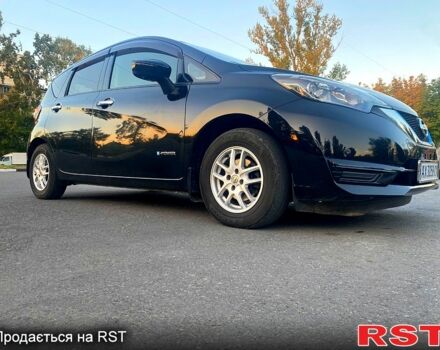 Черный Ниссан Ноут, объемом двигателя 1.2 л и пробегом 57 тыс. км за 11100 $, фото 2 на Automoto.ua