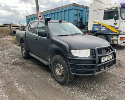 Черный Ниссан Ноут, объемом двигателя 2.5 л и пробегом 347 тыс. км за 8000 $, фото 1 на Automoto.ua