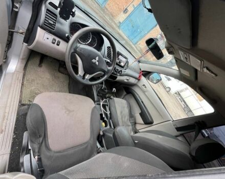 Черный Ниссан Ноут, объемом двигателя 2.5 л и пробегом 347 тыс. км за 8000 $, фото 3 на Automoto.ua